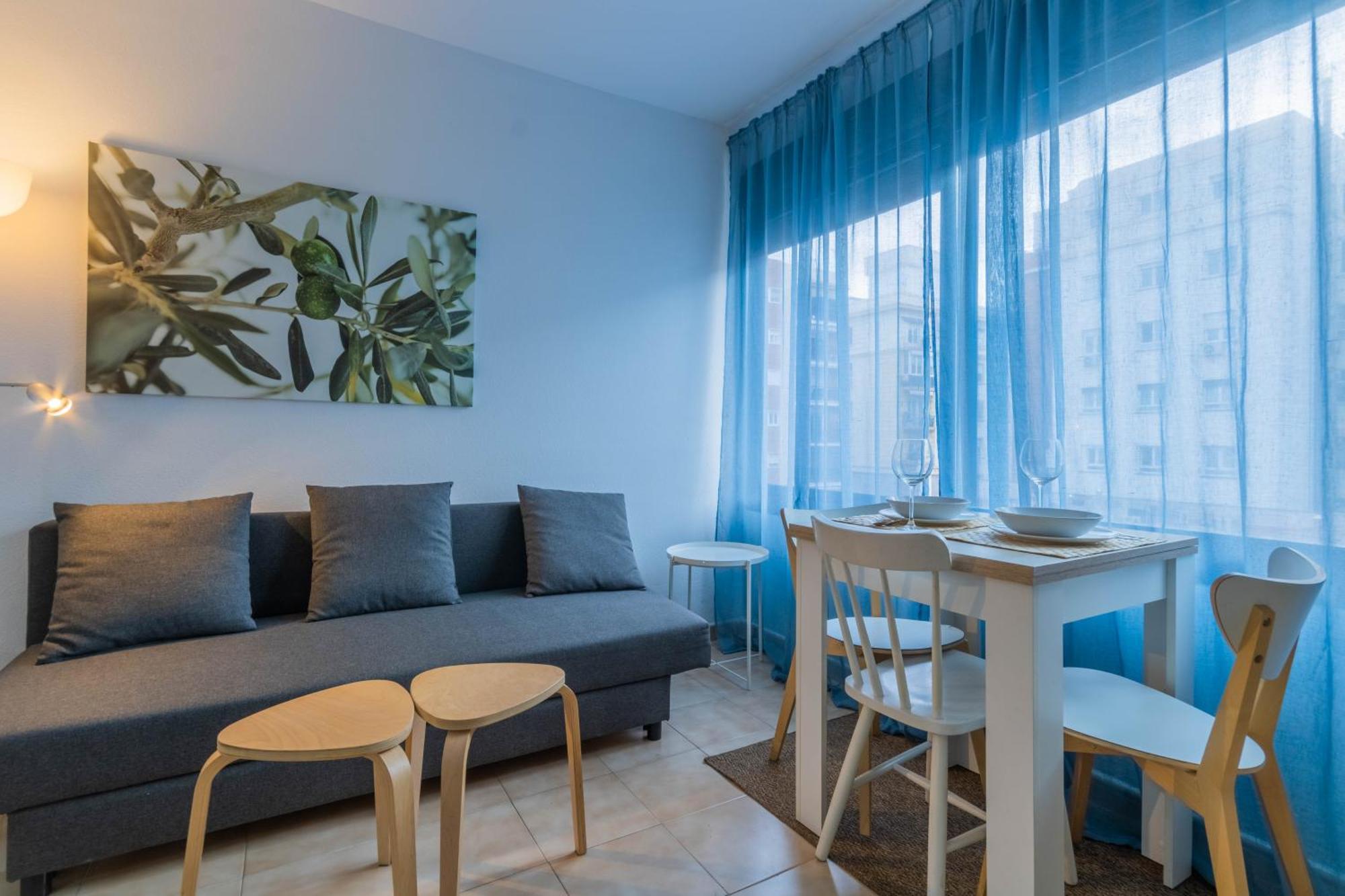 And Cozy- 1bd 1bth- Triana * Séville