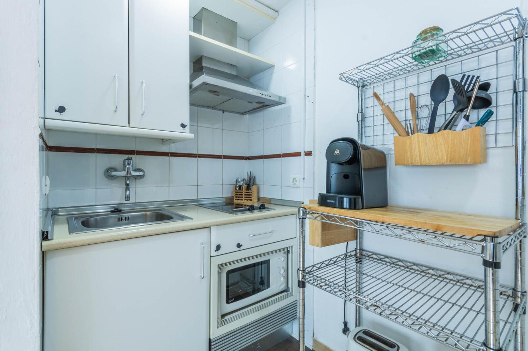 And Cozy- 1bd 1bth- Triana Appartement