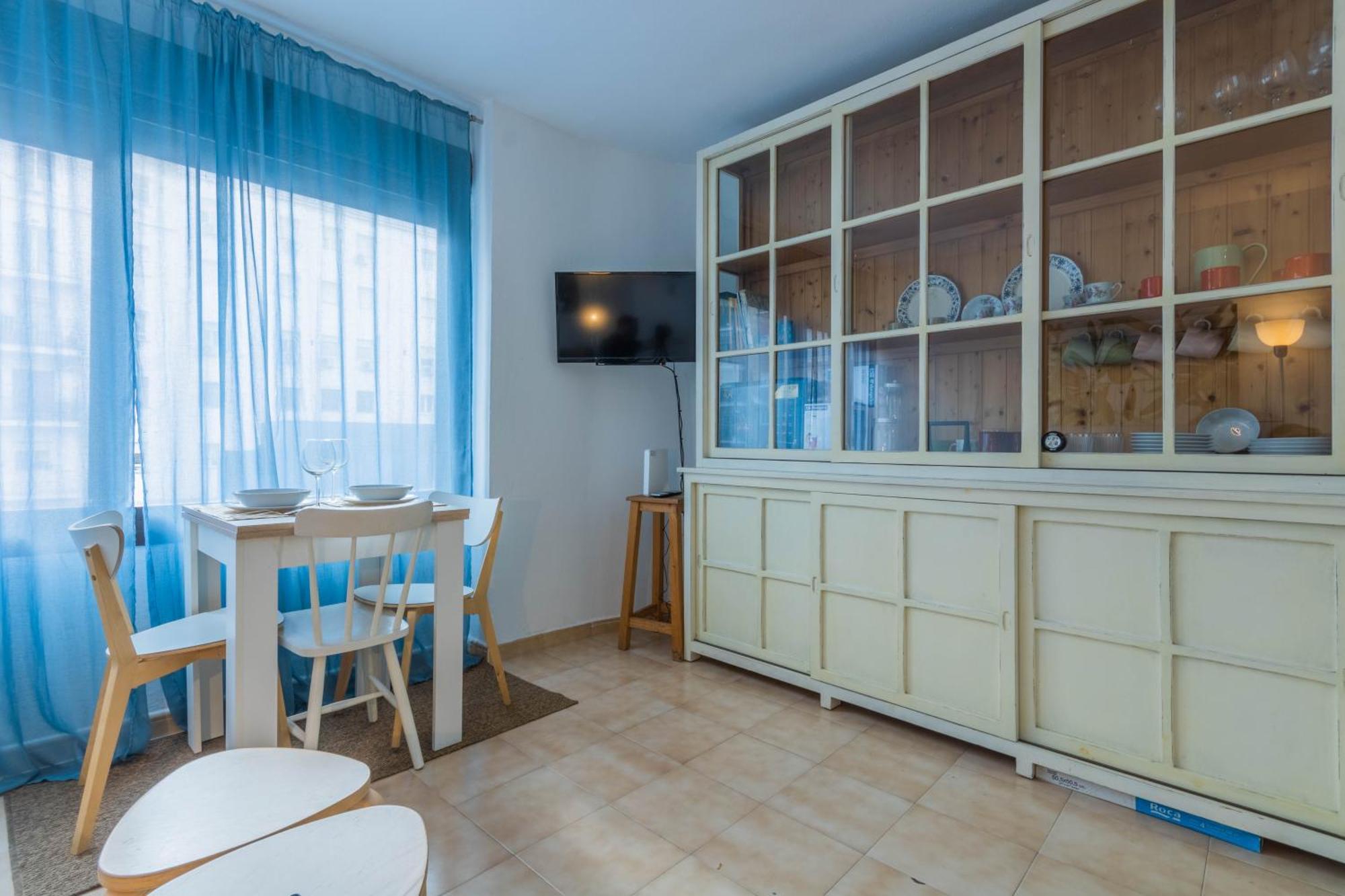 And Cozy- 1bd 1bth- Triana * Séville